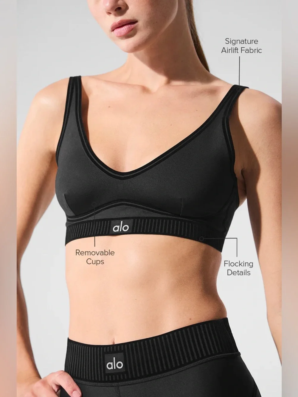 Alo Yoga Airlift‎ Line Up Bra Black Size Small